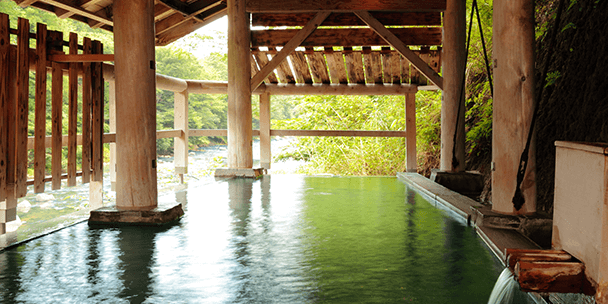 Japanese Hot Springs Retreat-cen.